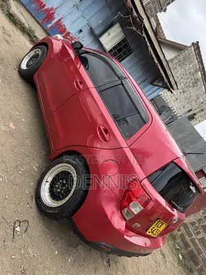 Toyota IST 2010 Red