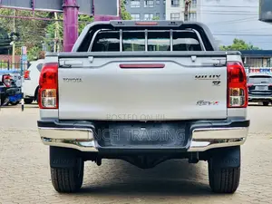 Toyota Hilux Revo Single Cab Deisel 2.8 AWD 2020 Silver