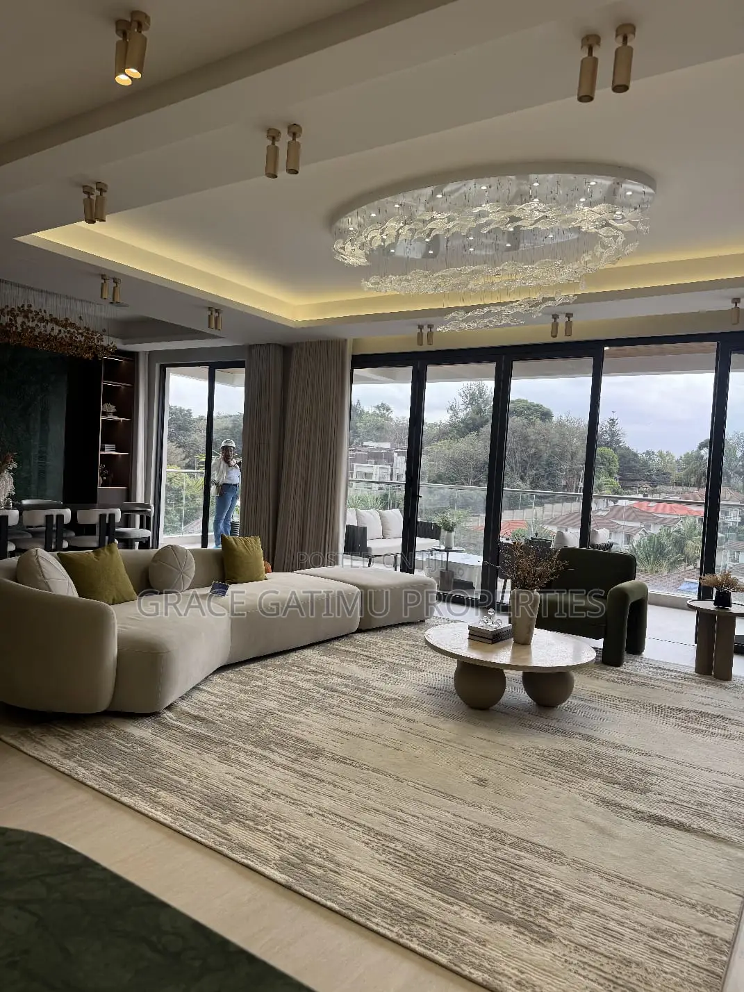 4bdrm Apartment in Brookside Gardens, Spring Valley for sale