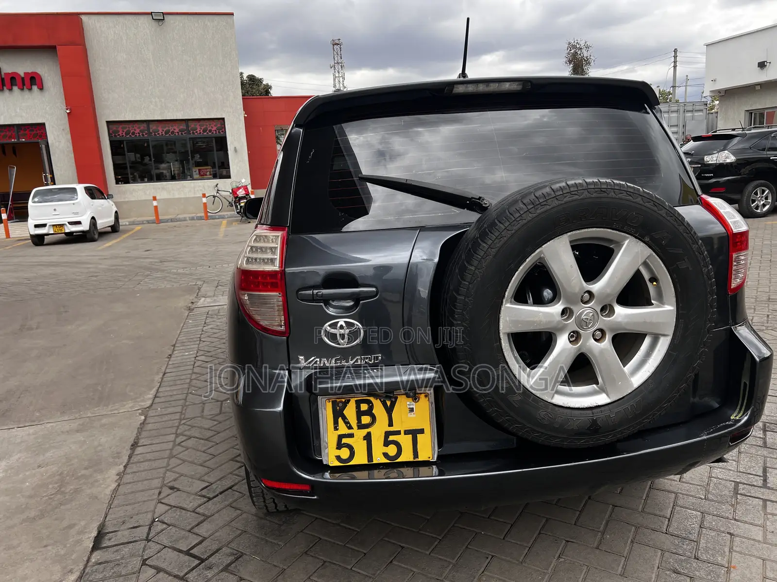 Toyota Vanguard 2007 Black