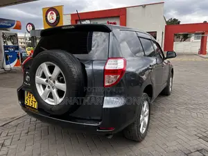 Toyota Vanguard 2007 Black