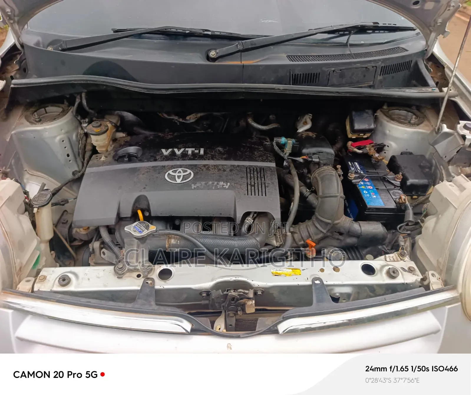 Toyota Sienta 1.5 FWD 2011 Silver