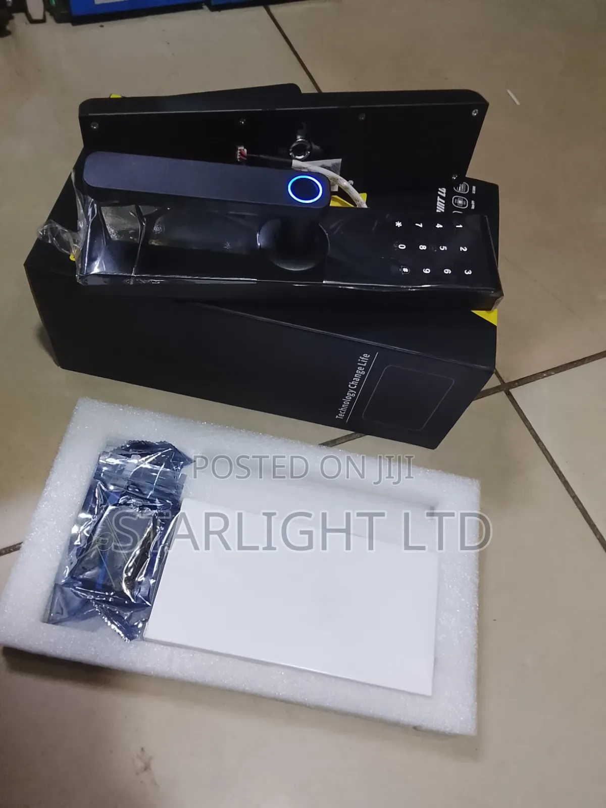 Smart Door Lock With Touchscreen Keypad Fingerprint Sensor