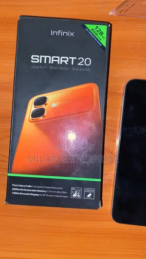 Infinix Smart 20 128 GB Silver