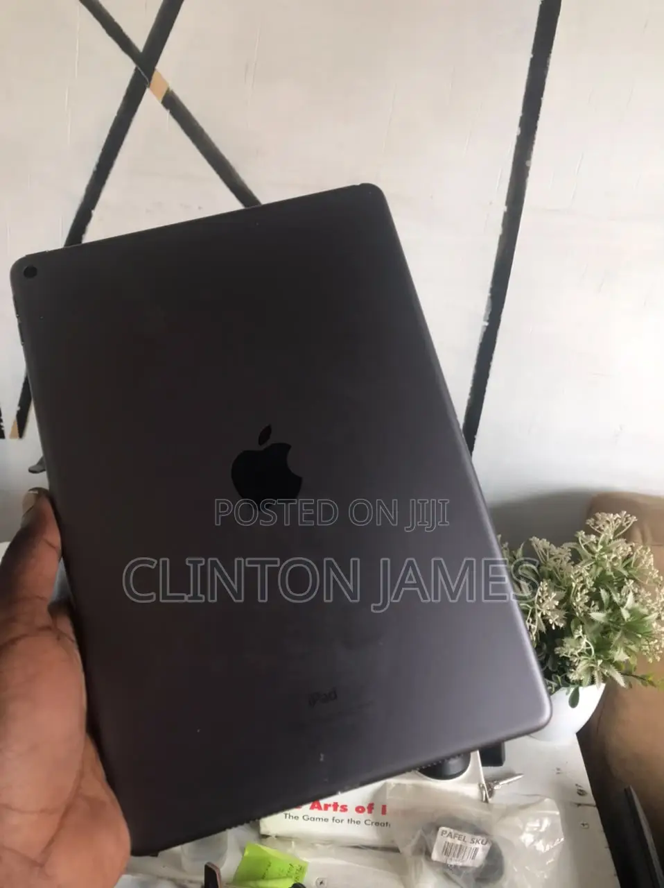 Apple iPad Air 64 GB Gray