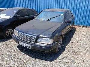 Mercedes-Benz C200 2000 Black
