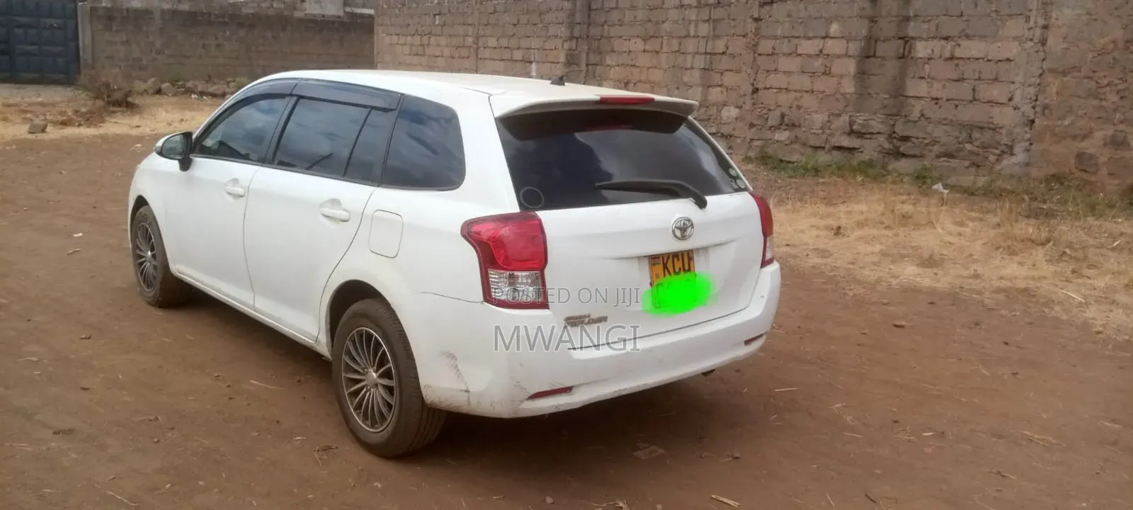 Toyota Corolla Fielder 1.5 Petrol AWD 2012 White