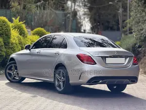 Mercedes-Benz C200 2017 Silver