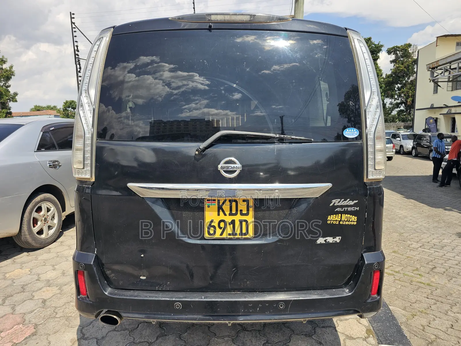 Nissan Serena 2014 Black