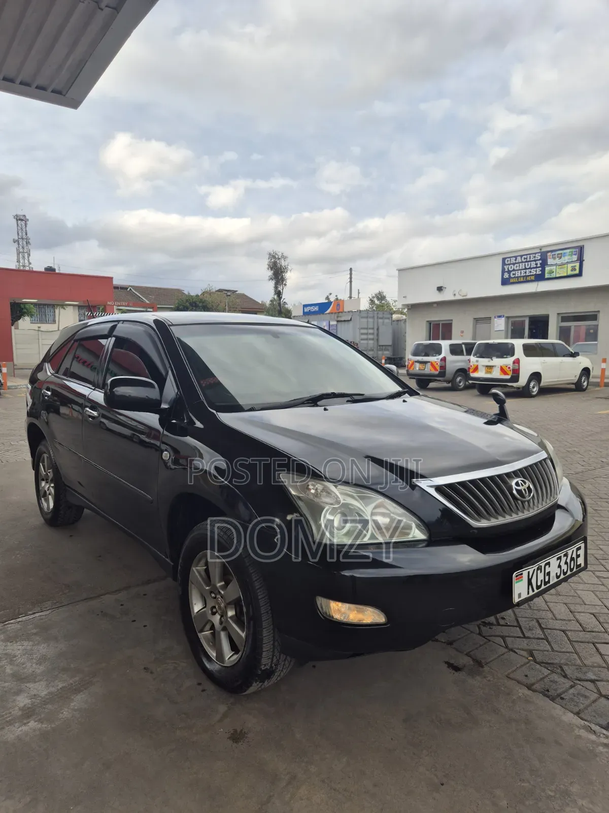 Toyota Harrier 2.4 2009 Black