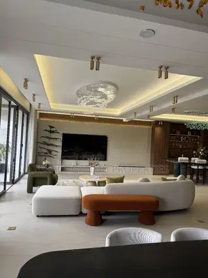 3bdrm Apartment in Westlands Estate, Raphta Road Area for sale