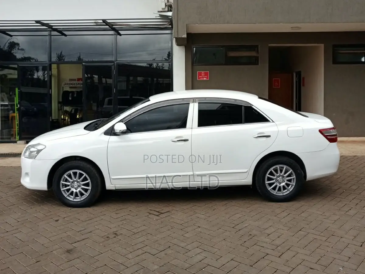 Toyota Premio 2014 White