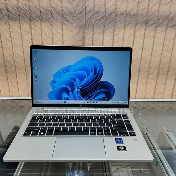 Laptop HP ProBook 640 16GB Intel Core i7 SSD 512GB