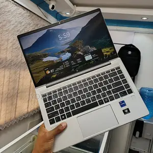 Laptop HP ProBook 640 16GB Intel Core i7 SSD 512GB