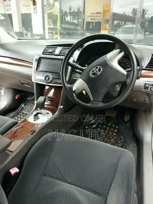 Toyota Premio 2014 White