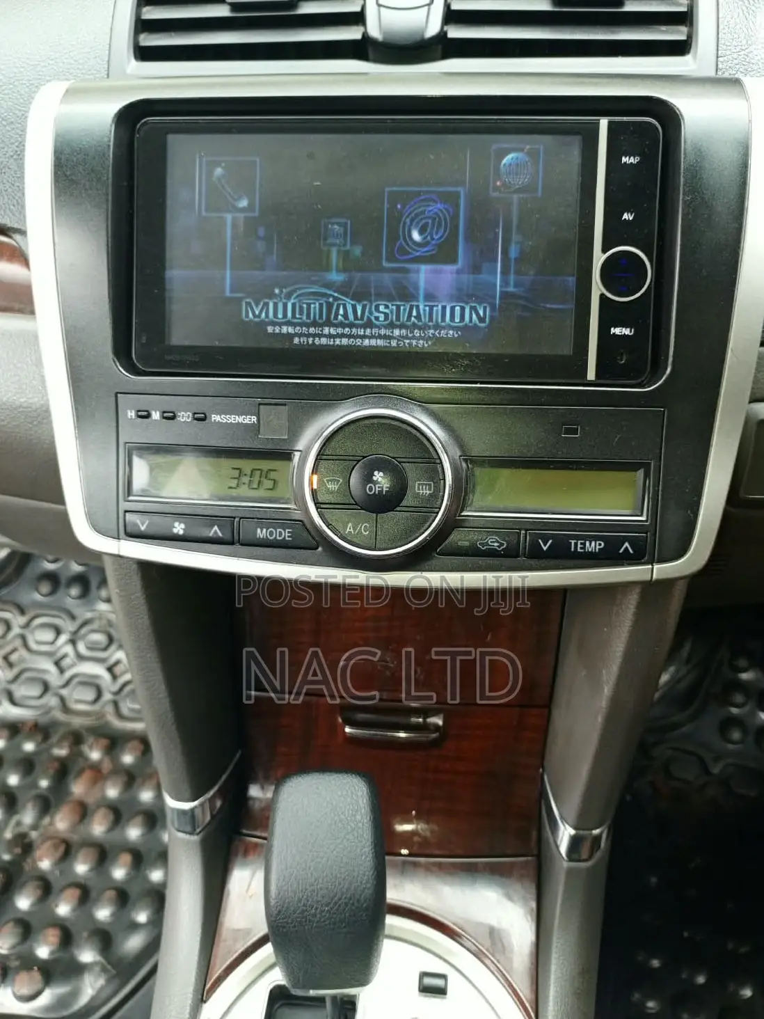 Toyota Premio 2014 White