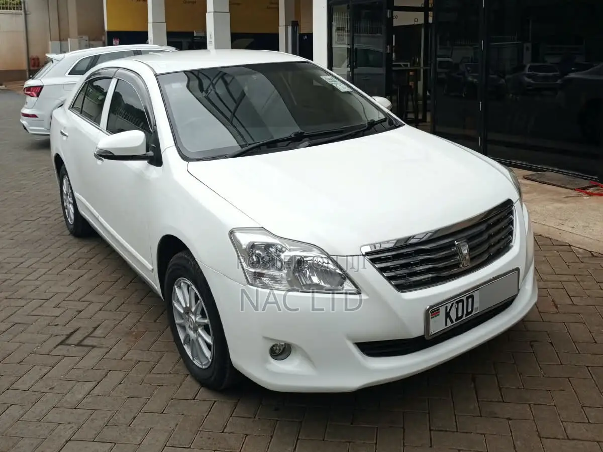 Toyota Premio 2014 White