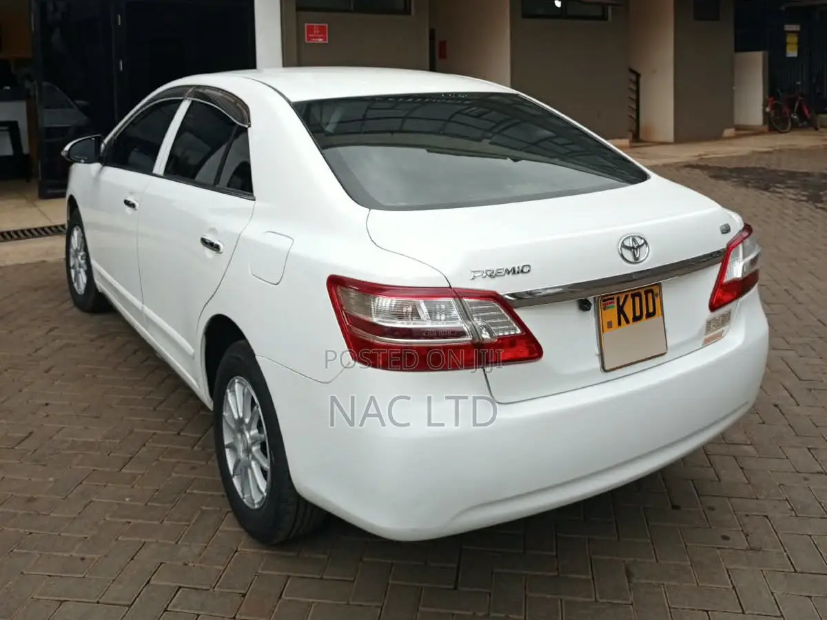 Toyota Premio 2014 White