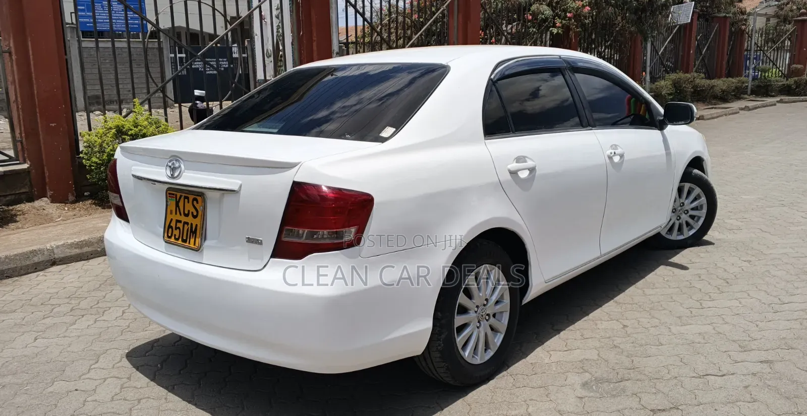 Toyota Axio 2011 White