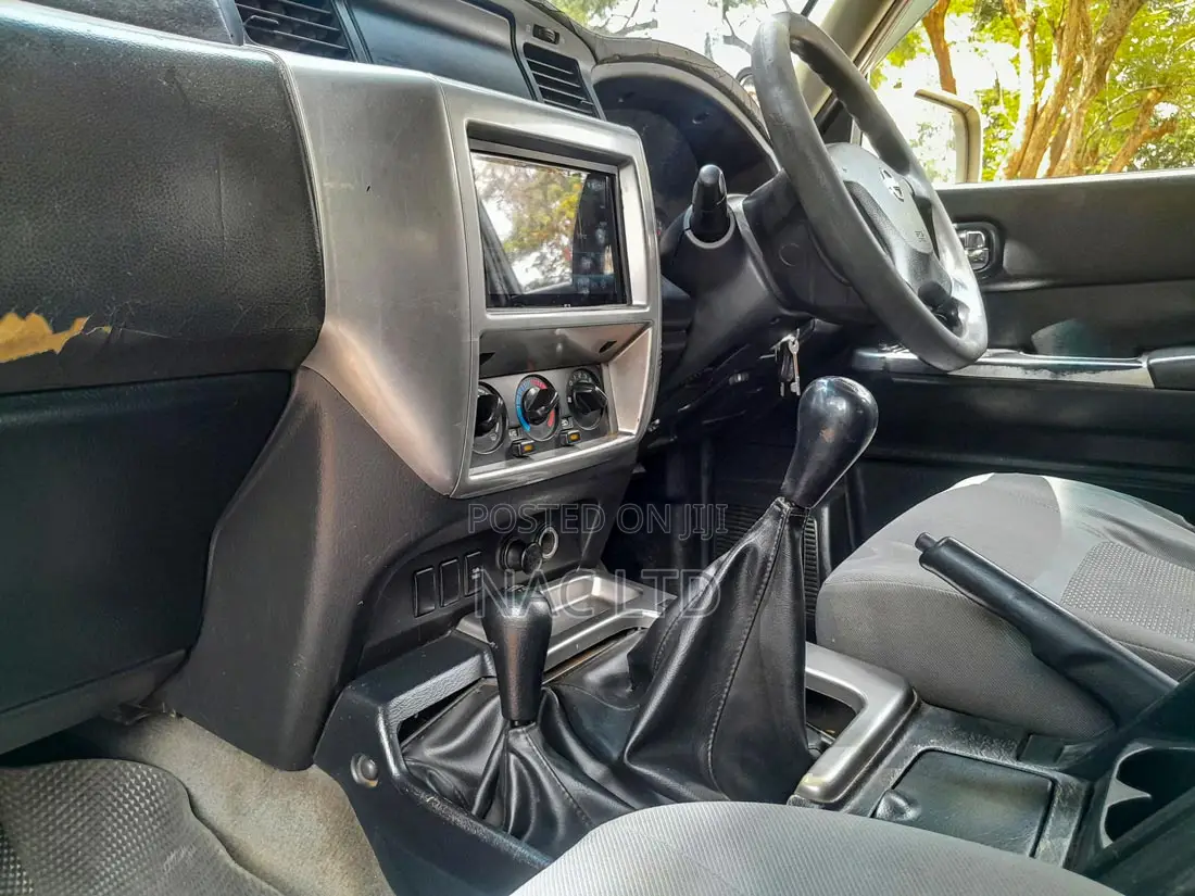 Nissan Patrol 2009 Gold