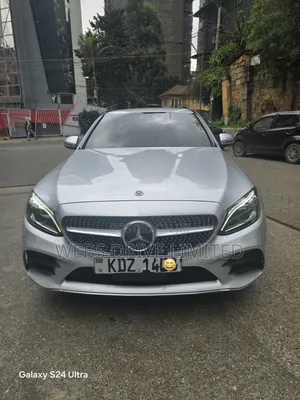 Mercedes-Benz C200 2019 Silver