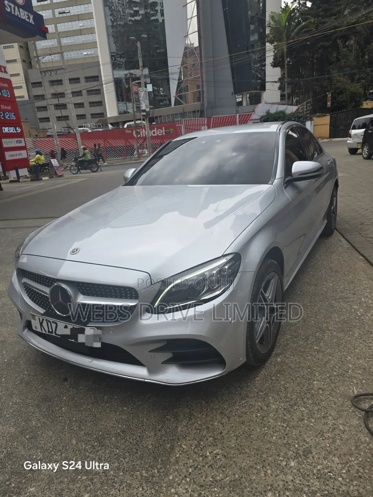 Mercedes-Benz C200 2019 Silver