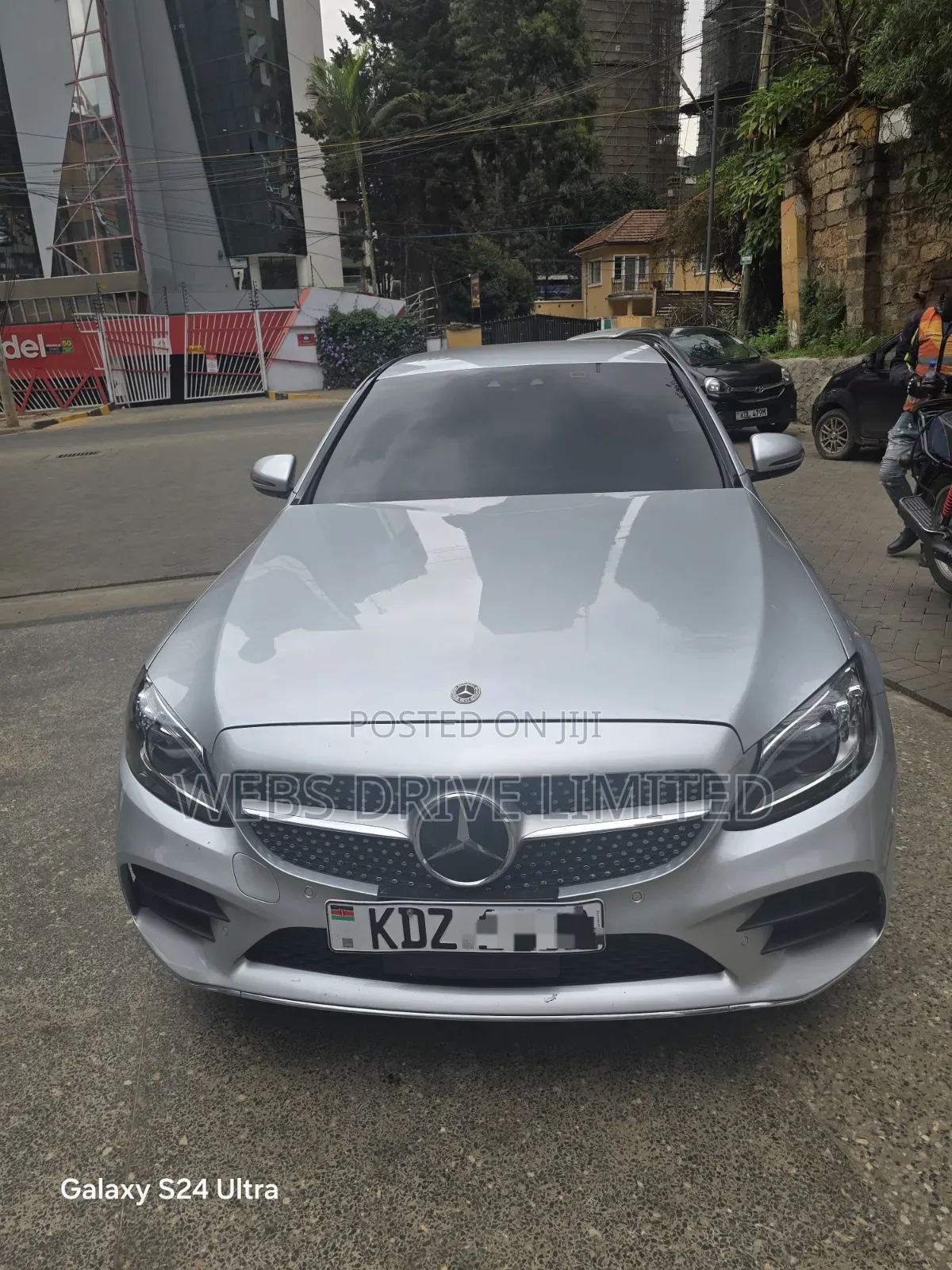 Mercedes-Benz C200 2019 Silver