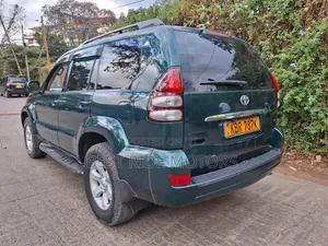 Toyota Land Cruiser Prado 3.0 D-4D 5dr 2007 Green