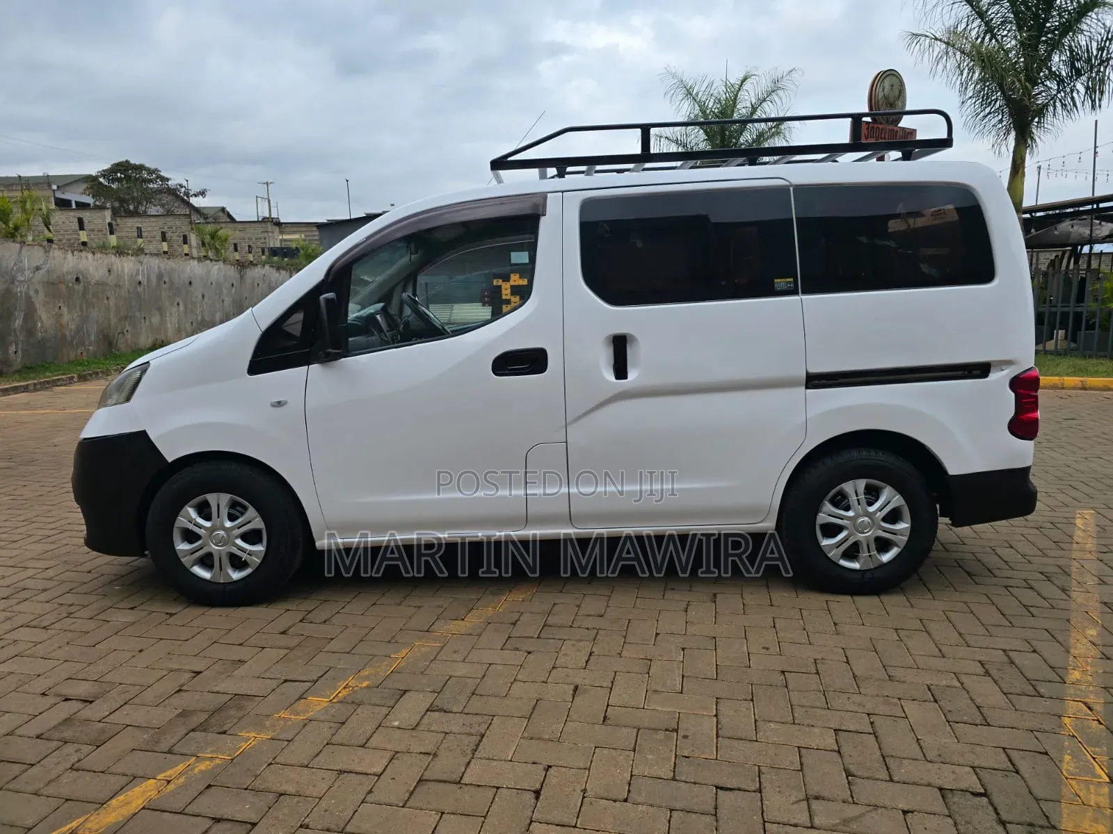 Nissan NV200 2013 White
