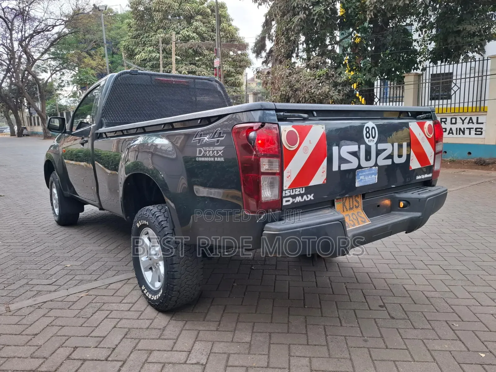 Isuzu D-MAX 2025 Gray