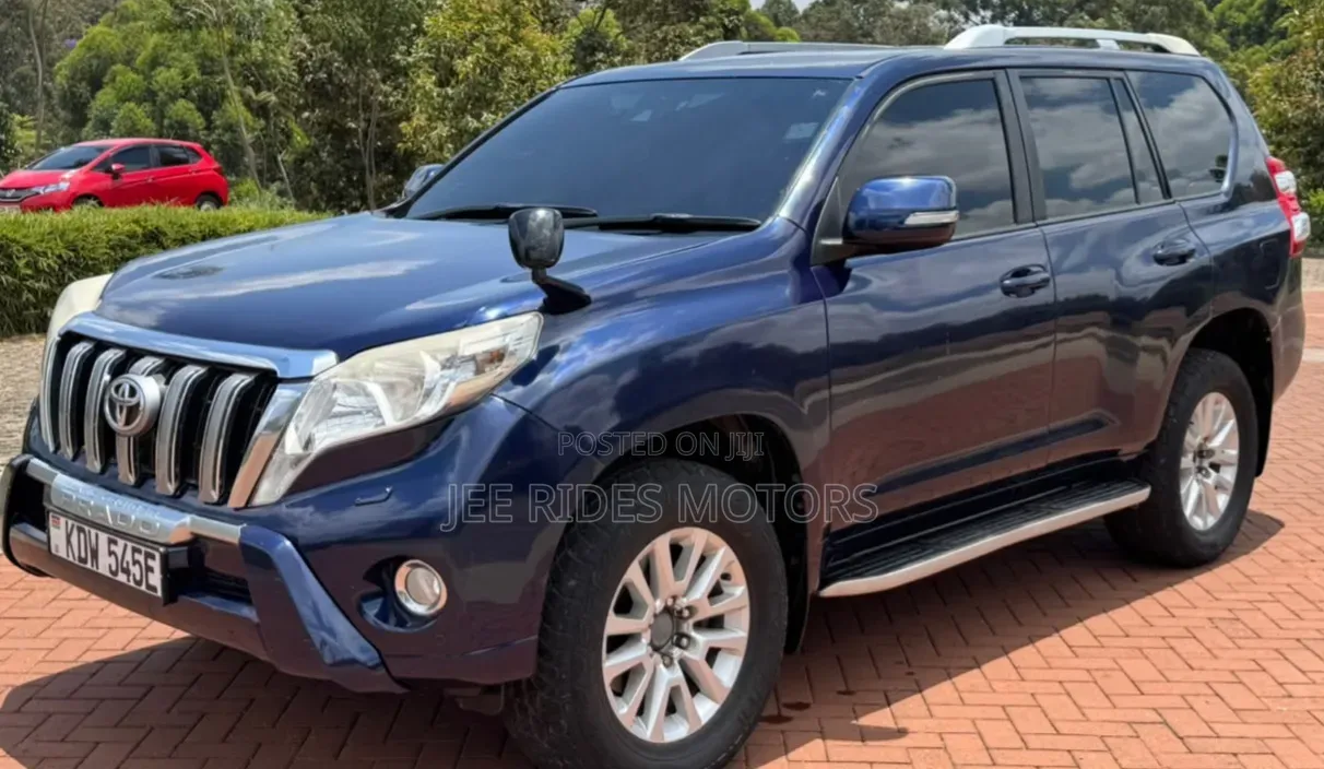 Toyota Land Cruiser Prado 2013 Blue