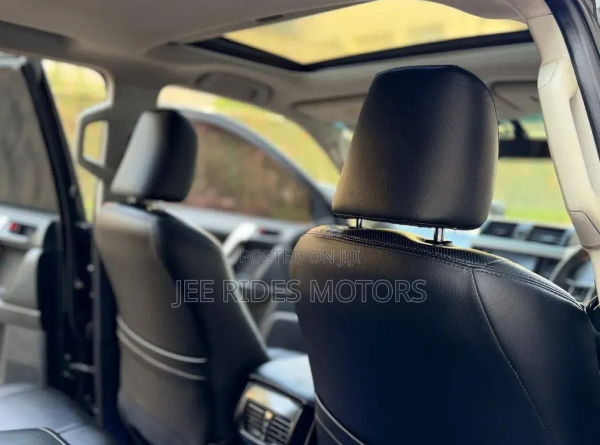 Toyota Land Cruiser Prado 2013 Blue