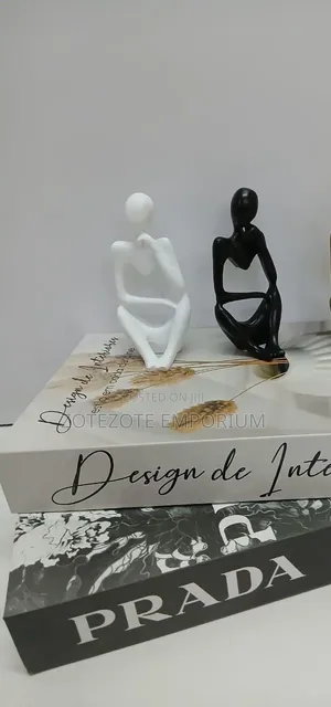 Thinker Man Decor Statues