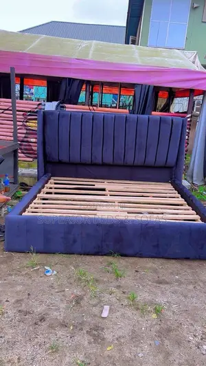 5x6 Plum Navy Channel Slat Chester Bed