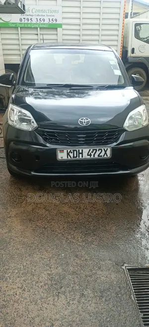 Toyota Passo 2016 Black