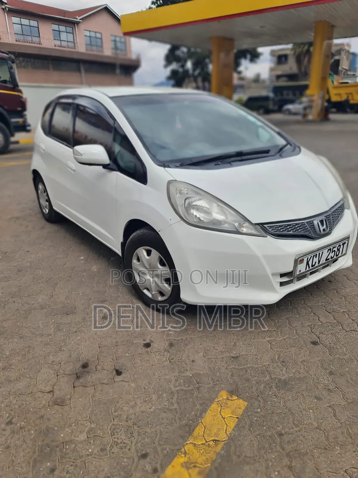 Honda Fit 2012 White