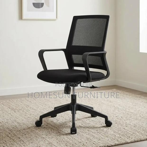 Ergonomic Mesh Office Chair - thumbnail 2