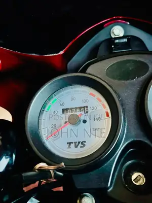 TVS HLX Plus ES 2025 Red