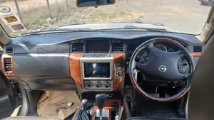 Nissan Patrol 2008 Gold