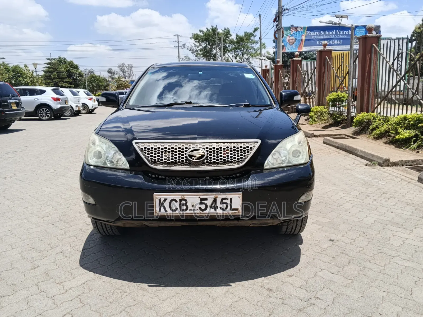 Toyota Harrier 2010