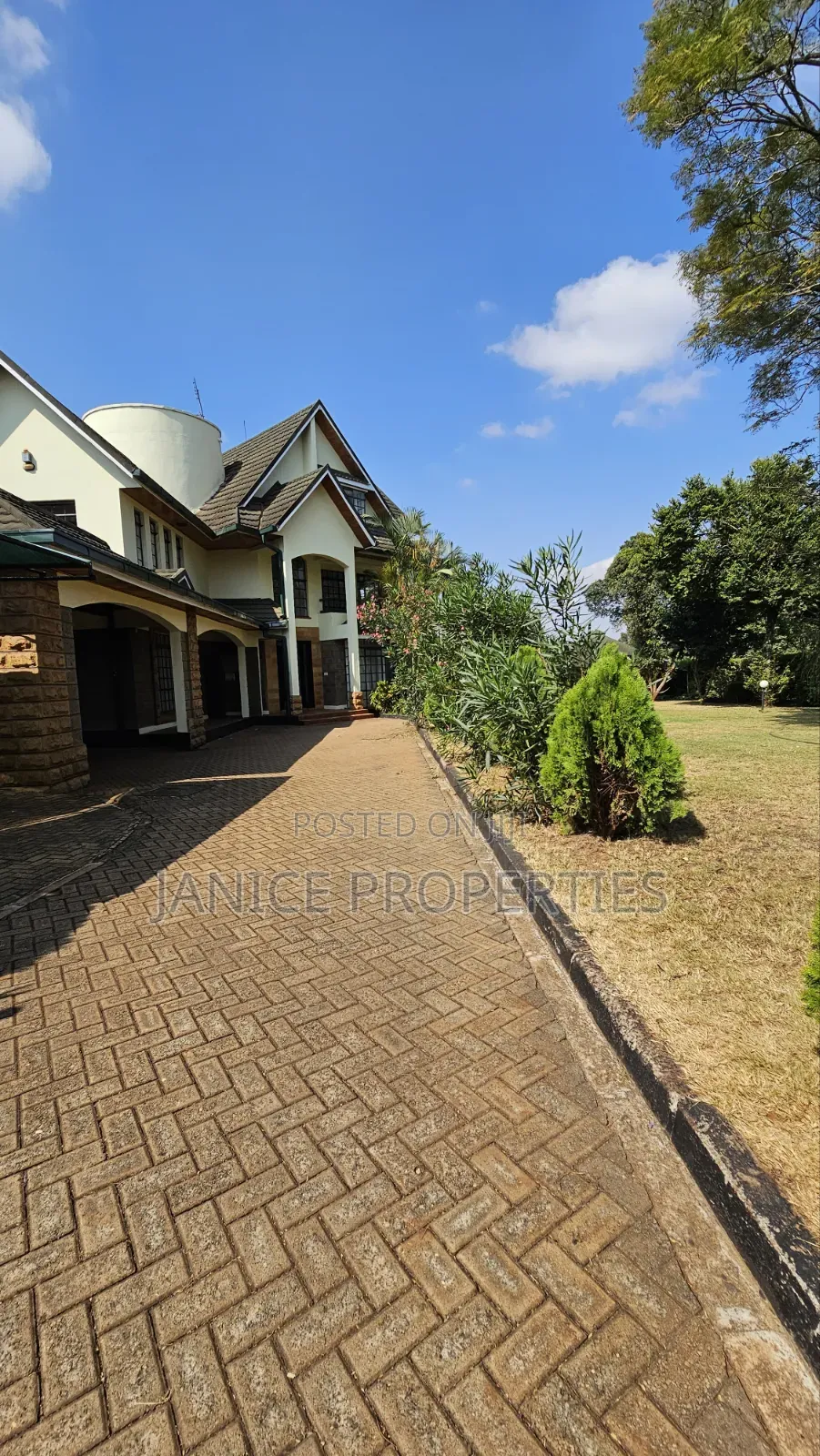 4bdrm Maisonette in 𝐆𝐚𝐫𝐝𝐞𝐧 𝐄𝐬𝐭𝐚𝐭𝐞, Mountain View for sale