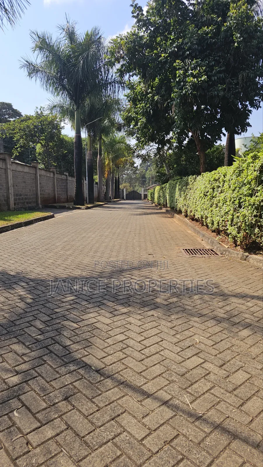 4bdrm Maisonette in 𝐆𝐚𝐫𝐝𝐞𝐧 𝐄𝐬𝐭𝐚𝐭𝐞, Mountain View for sale