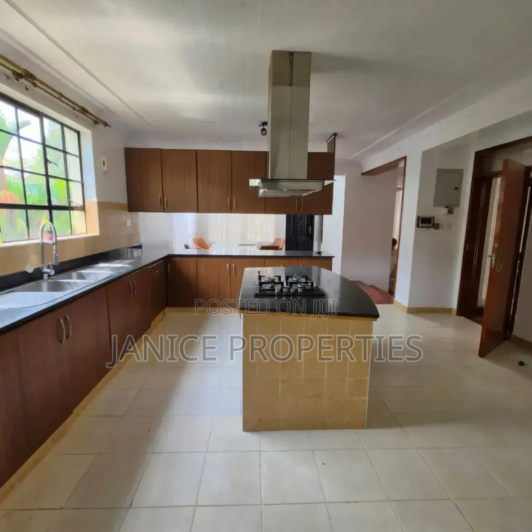 4bdrm Maisonette in 𝐆𝐚𝐫𝐝𝐞𝐧 𝐄𝐬𝐭𝐚𝐭𝐞, Mountain View for sale