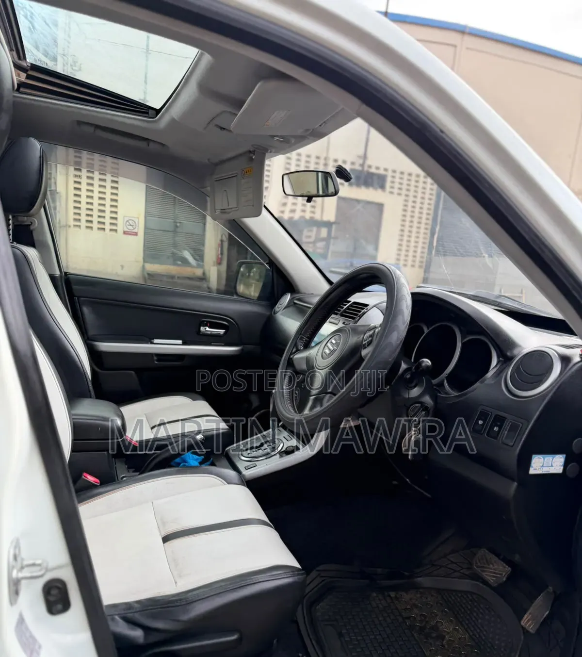 Suzuki Escudo 2008 White