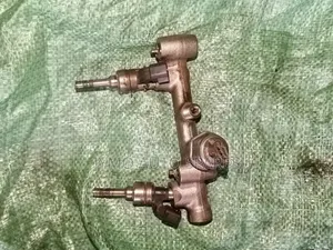 Subaru Forester Sj5 Nozzle and Fuel Rail FA20