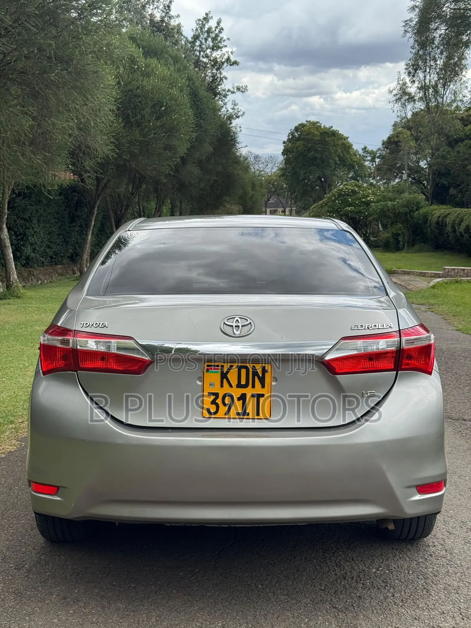 Toyota Corolla 2016 Gray