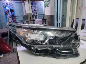 Toyota Auris 2017 Non Xenon Headlight.