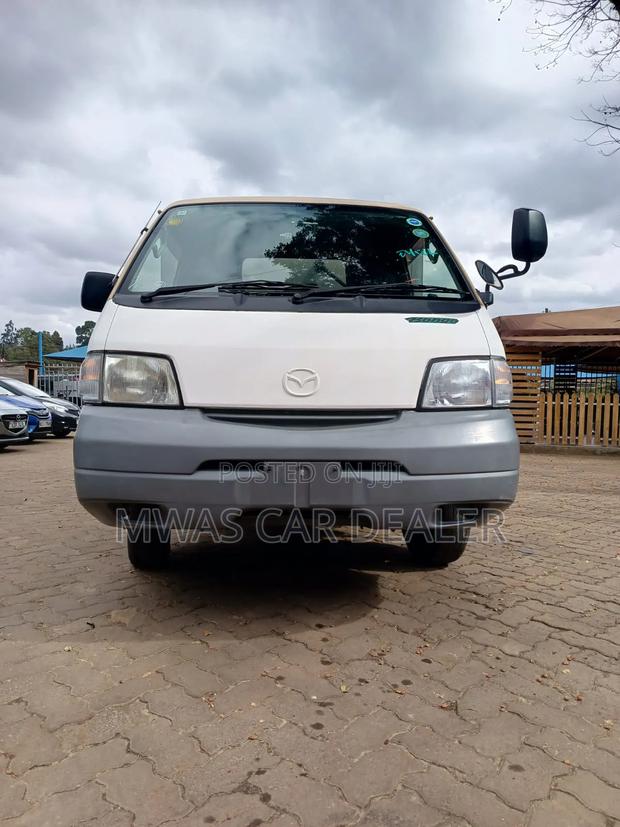 Mazda Bongo Truck Fridge - thumbnail 2
