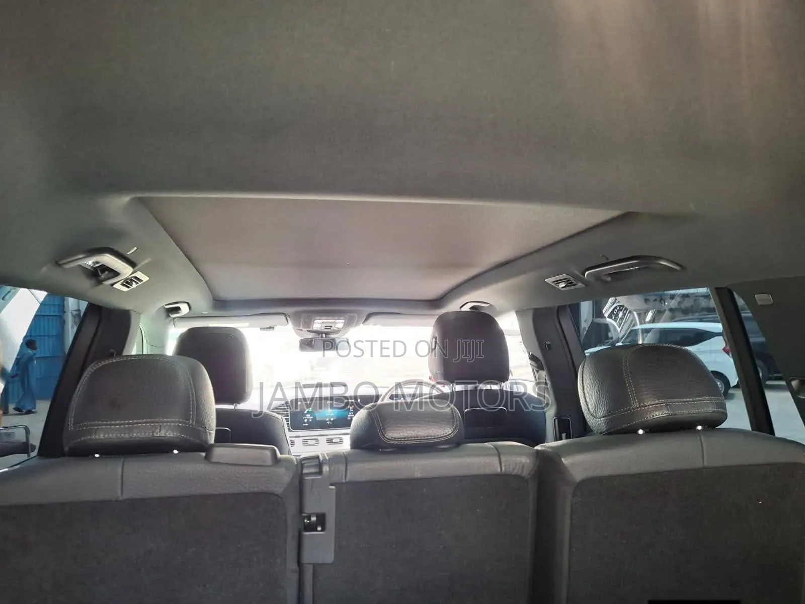Mercedes-Benz GLS-Class GLS 400d 2022 Gold