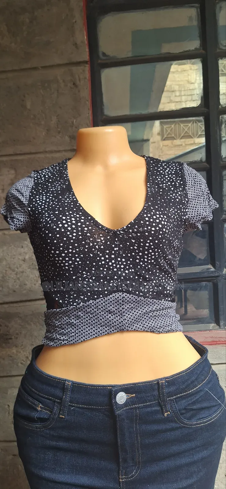 CROP TOPS Official Tops